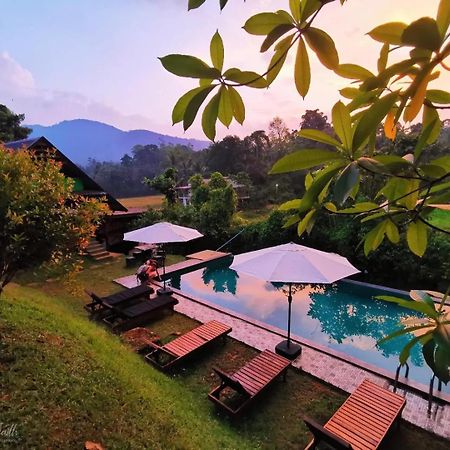 Cinnamon Village Sinharaja Deniyaya Kültér fotó